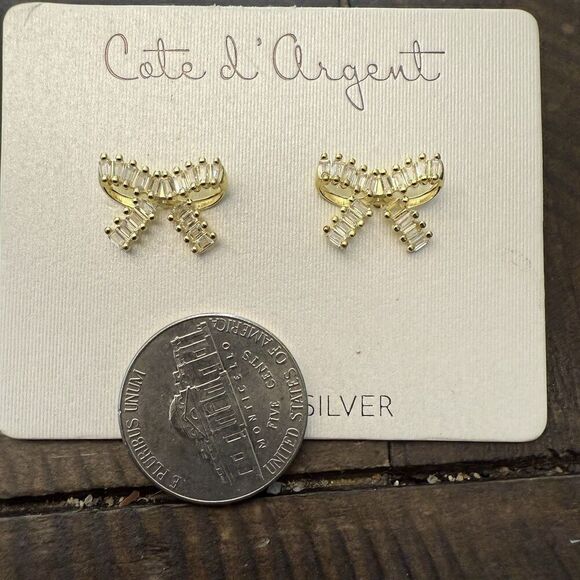 Cote d’ Argent Sterling Silver Crystals Bow Shape Stud Earrings In Gold Tone NEW - Picture 3 of 3